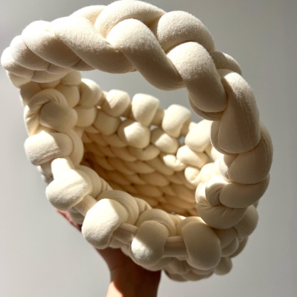 Handmade chunky yarn bag - small - Picture 6 of 6